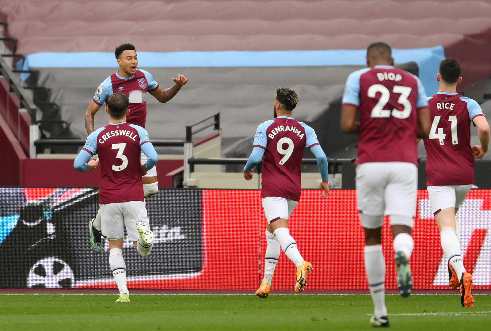 内外比赛中 内外比赛中