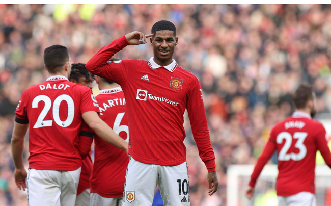 泉柊椰的表 泉柊椰的表